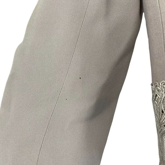 Valentino Vintage Blazer Miss V Gray Short Waist Shoulder Pads 90s Size 42 US 8 - Picture 5 of 12